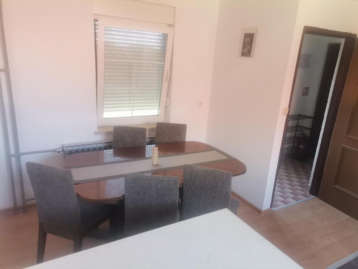 Apartman Sipa ビェロヴァル エクステリア 写真